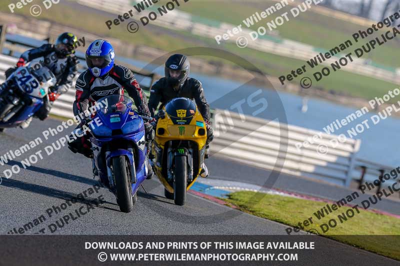 PJM Wedding Photography;enduro digital images;event digital images;eventdigitalimages;mallory park;mallory park photographs;mallory park trackday;mallory park trackday photographs;no limits trackdays;peter wileman photography;racing digital images;trackday digital images;trackday photos